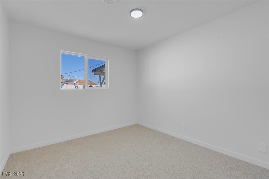 2116 Fuller Road Las Vegas, NV 89108 - Photo 22 of 32 Gallery Image 22