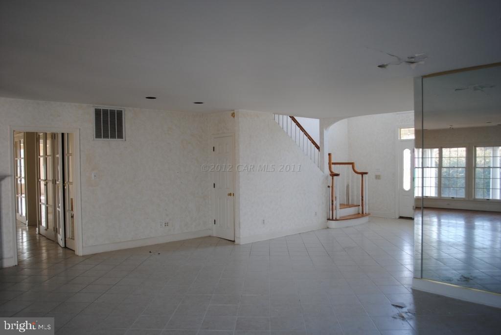 13032 North Shore Road Ocean City, MD 21842 - Photo 5 of 29 Gallery Image 5