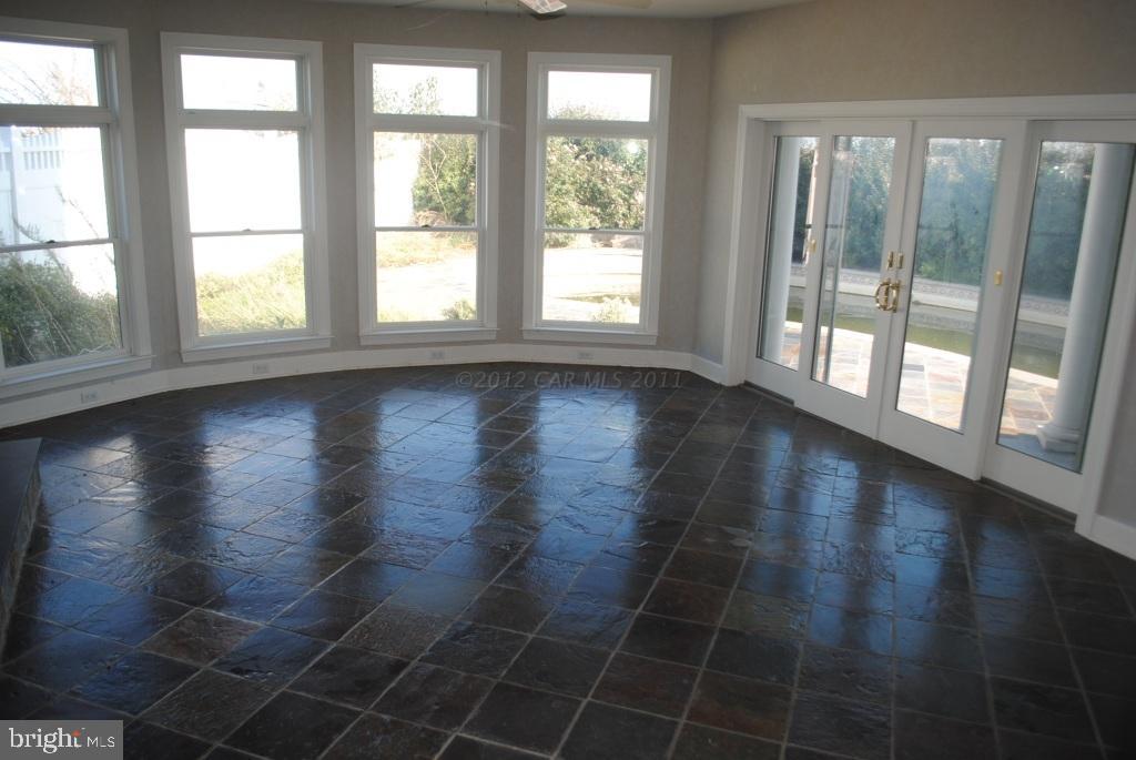 13032 North Shore Road Ocean City, MD 21842 - Photo 8 of 29 Gallery Image 8