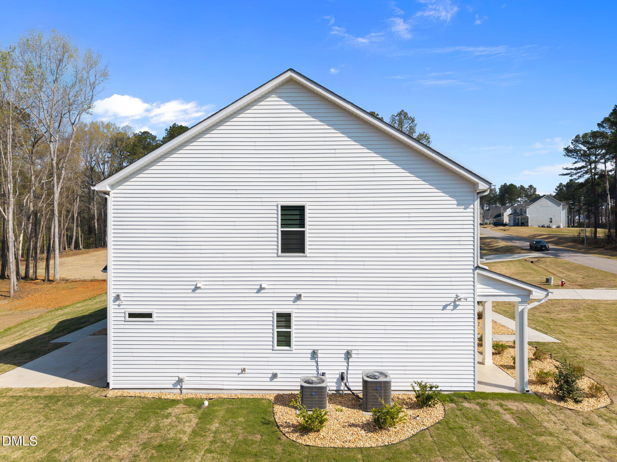 188 Flight Pattern Way Garner, NC 27529 - Photo 11 of 55 5-web-or-mls-DJI_20260327103104_0308_D