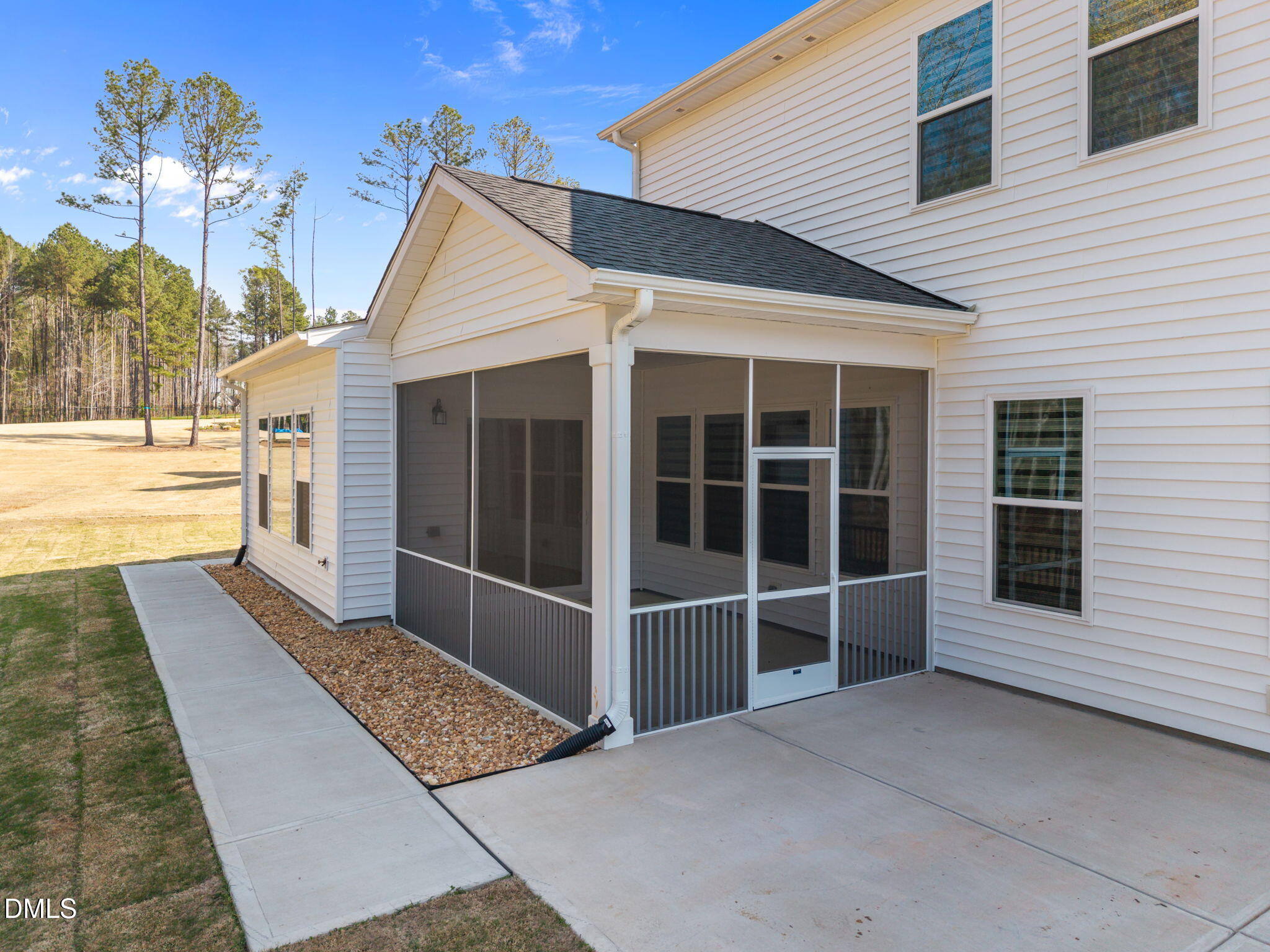 188 Flight Pattern Way Garner, NC 27529 - Photo 8 of 55 8-web-or-mls-DJI_20260327103155_0311_D