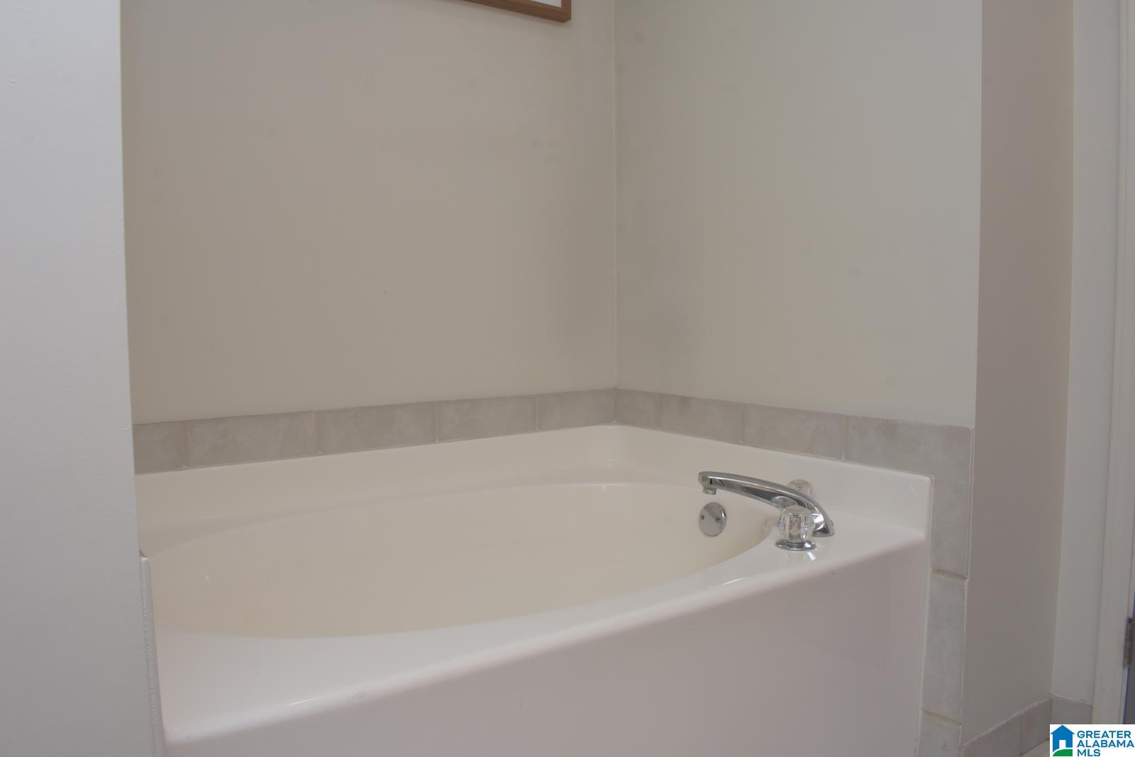 149 Frances Lane Helena, AL 35080 - Photo 18 of 55