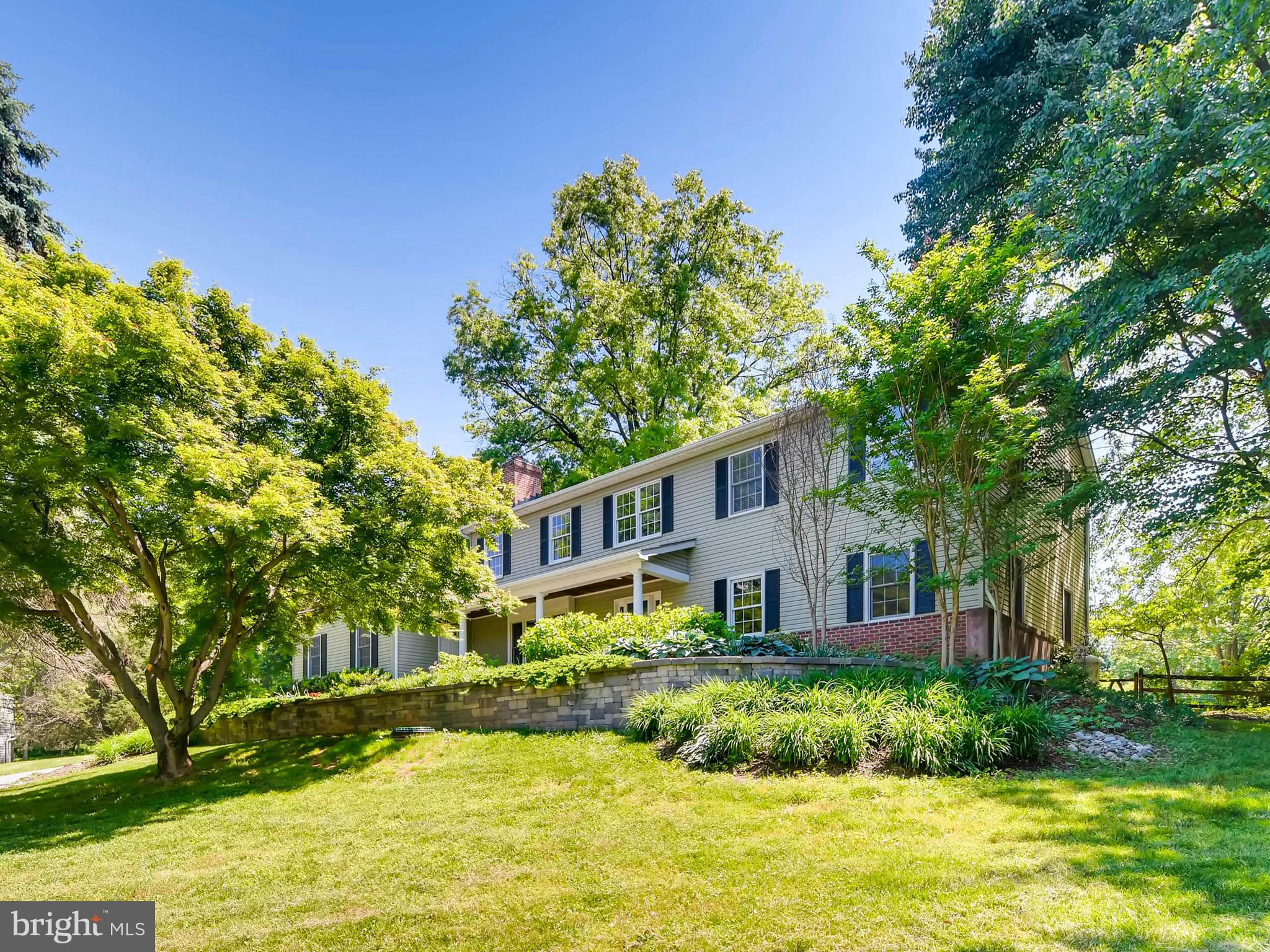 13701 Bardon Road Phoenix, MD 21131 - Photo 1 of 30 a house view with a garden space