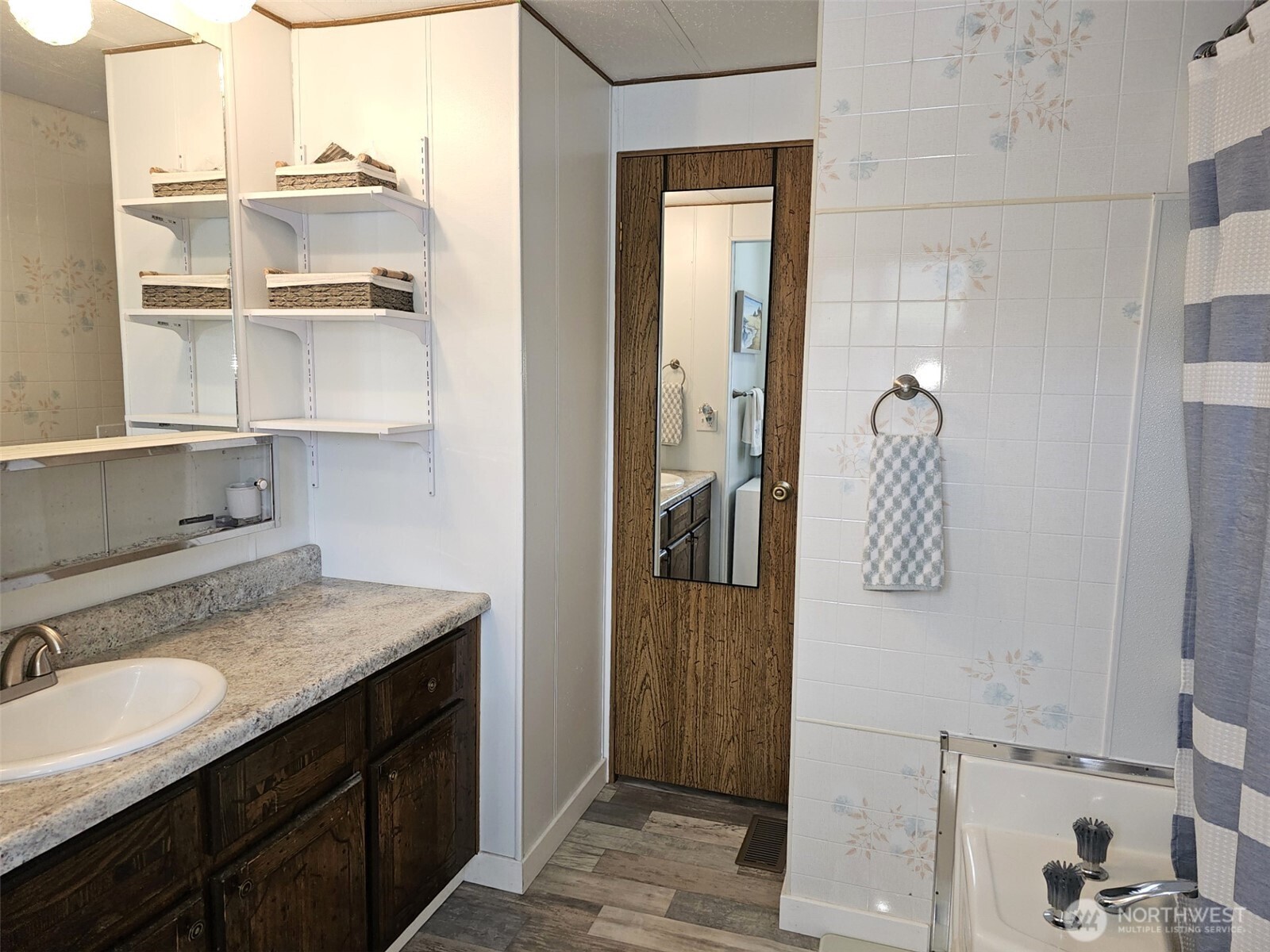 7 Bremner Lane Republic, WA 99166 - Photo 22 of 40