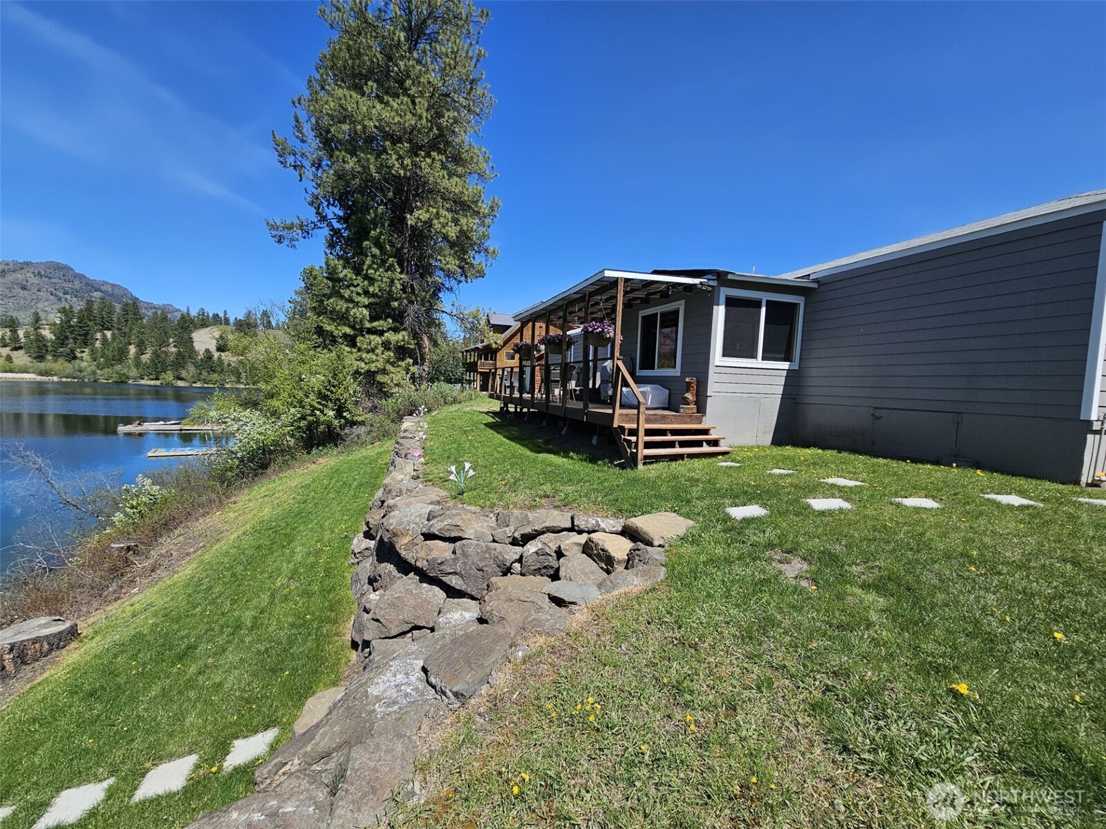 7 Bremner Lane Republic, WA 99166 - Photo 6 of 40