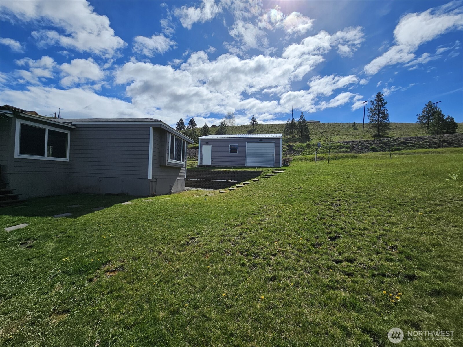 7 Bremner Lane Republic, WA 99166 - Photo 8 of 40