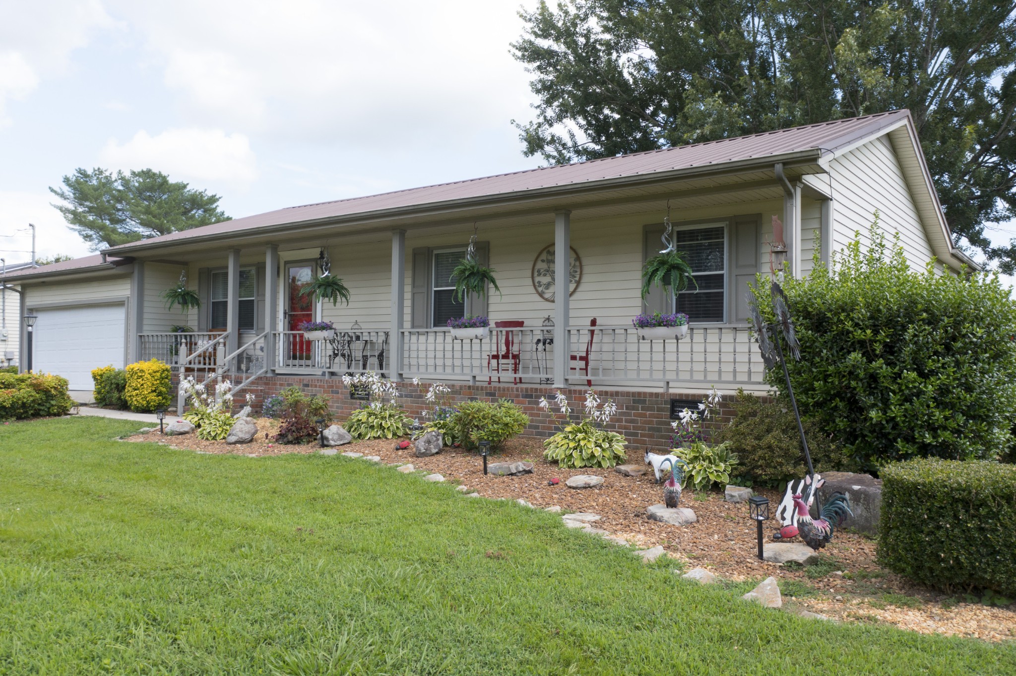 266 Woods Edge Road Winchester, TN 37398 - Photo 4 of 33