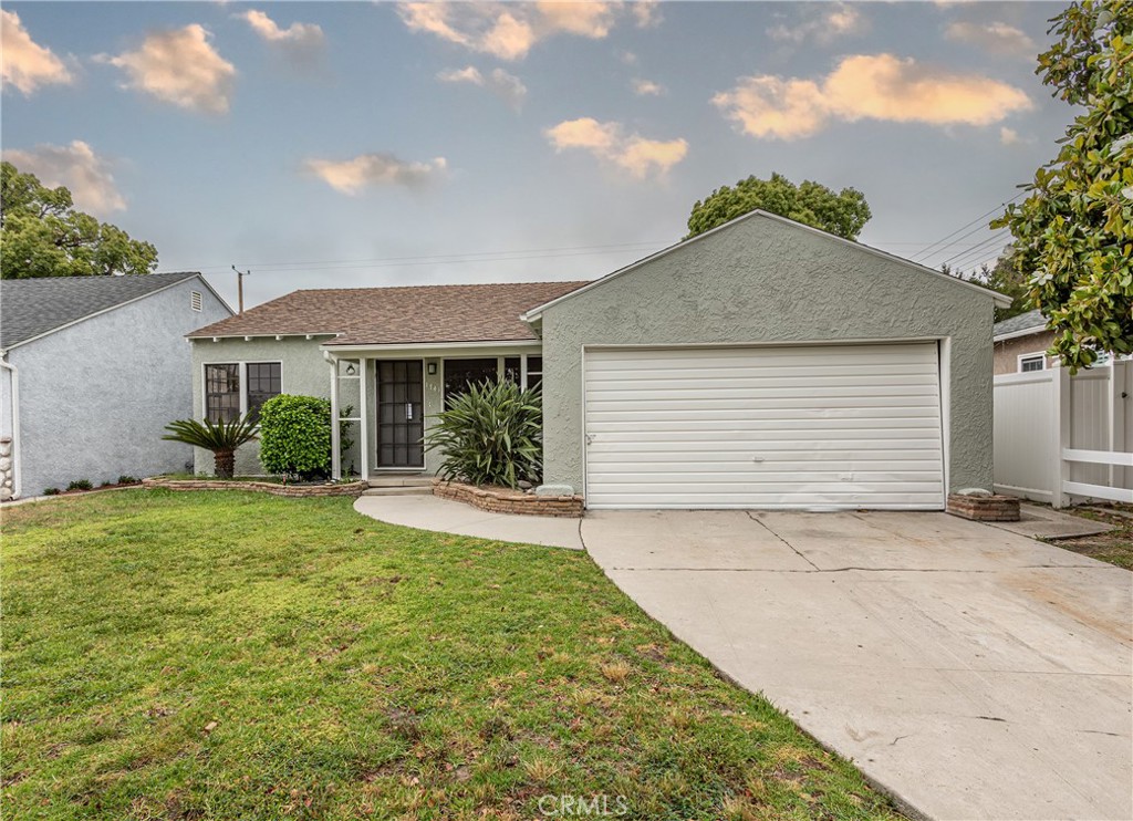 1741 North Naomi Street, Burbank, CA 91505 Compass