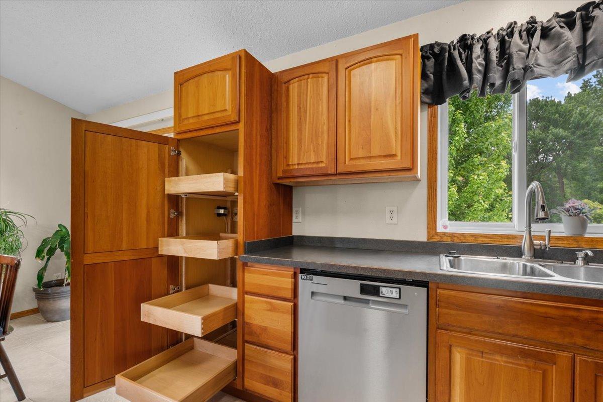 1230 Lenore Way Fergus Falls, MN 56537 - Photo 53 of 88