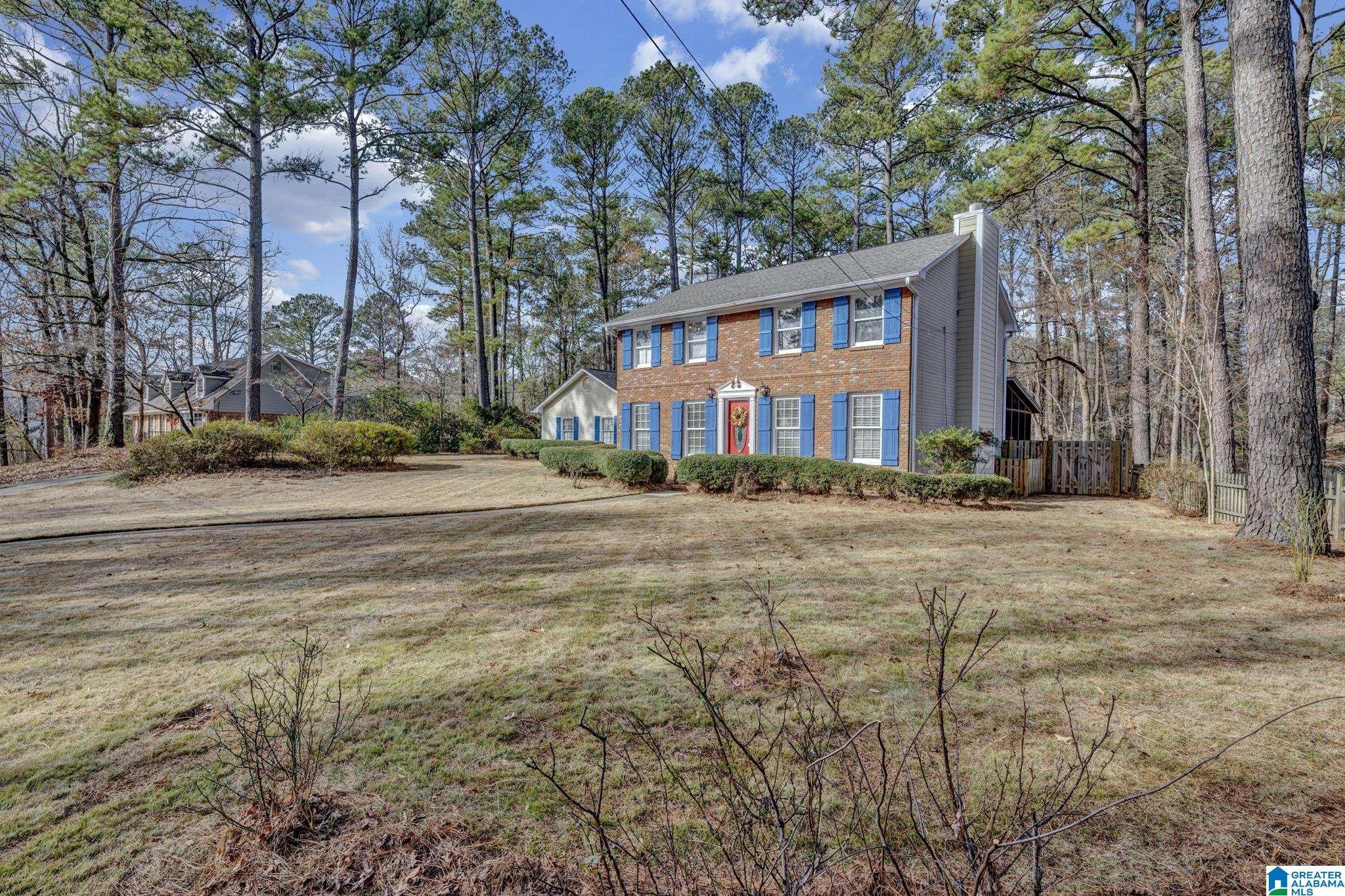 2565 Royal Way Pelham, AL 35124 - Photo 3 of 48