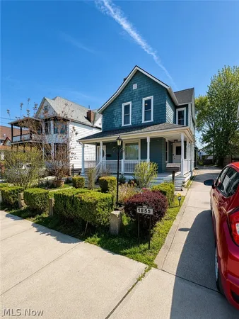 $1,700 | 1855 West 58th Street, Unit 1/UP, Cleveland, OH 44102