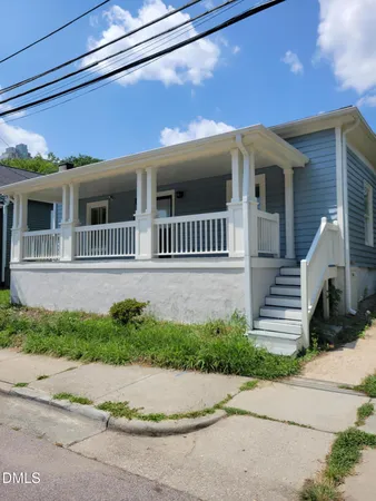 $2,295 | 219 East South Street, Raleigh, NC 27601