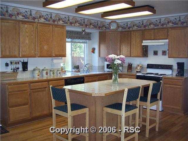 7864 Swiftrun Road Colorado Springs, CO 80920 - Photo 3 of 16