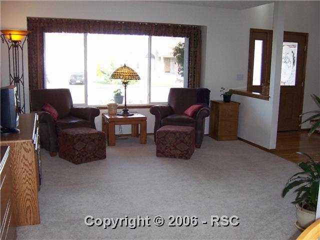 7864 Swiftrun Road Colorado Springs, CO 80920 - Photo 7 of 16