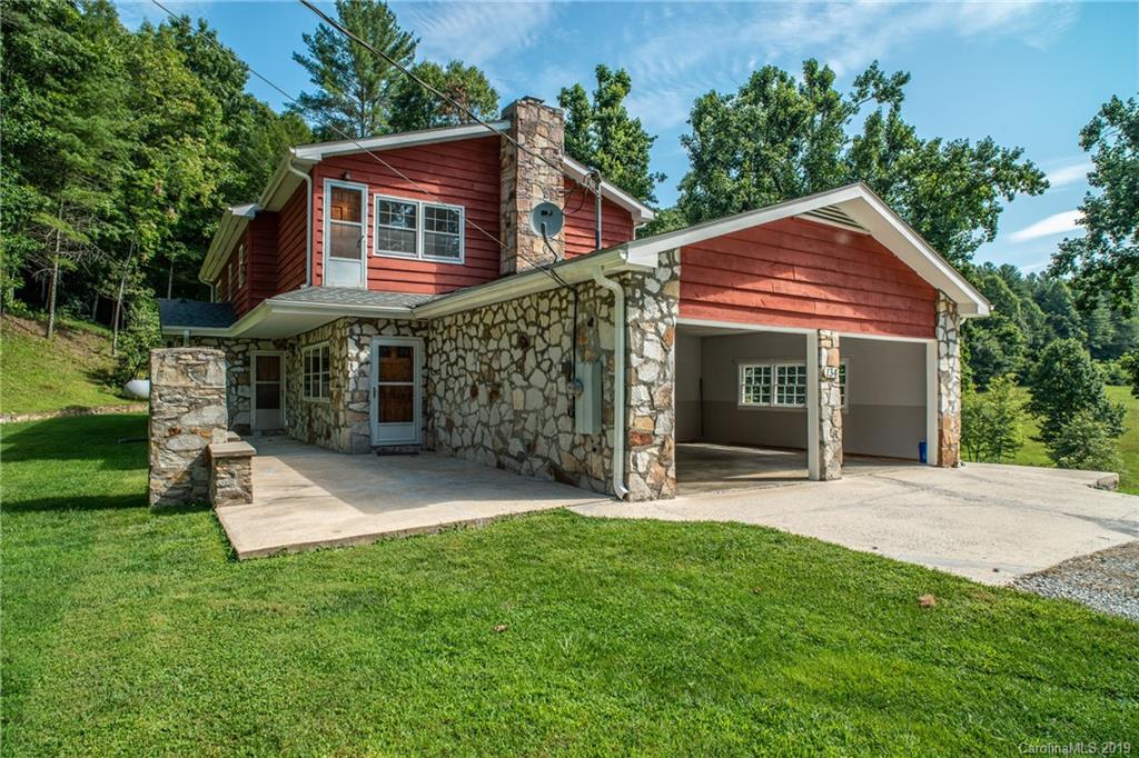 134 Hoyt Road Rosman, NC 28772 - Photo 1 of 41 Gallery Image 1
