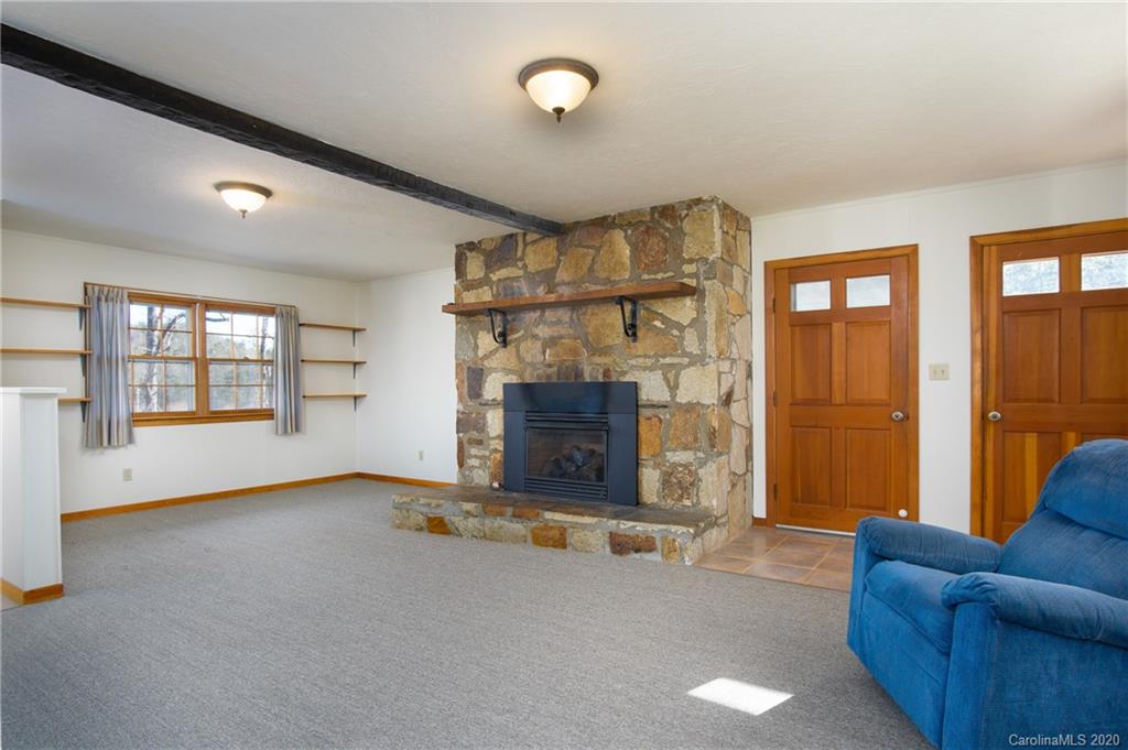 134 Hoyt Road Rosman, NC 28772 - Photo 12 of 41 Gallery Image 12