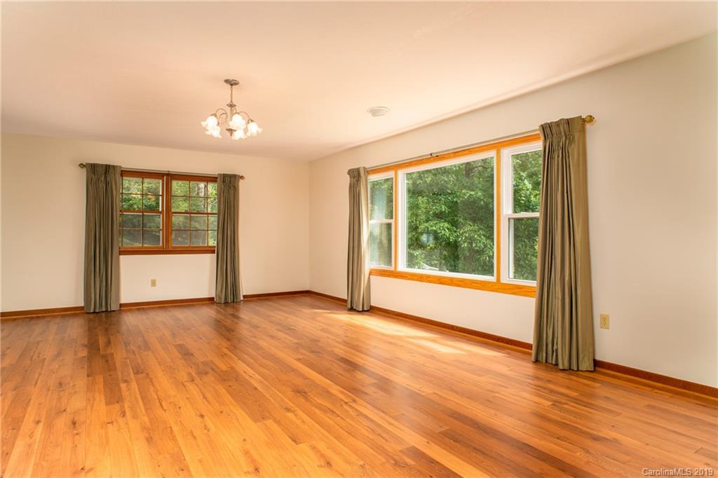 134 Hoyt Road Rosman, NC 28772 - Photo 20 of 41 Gallery Image 20