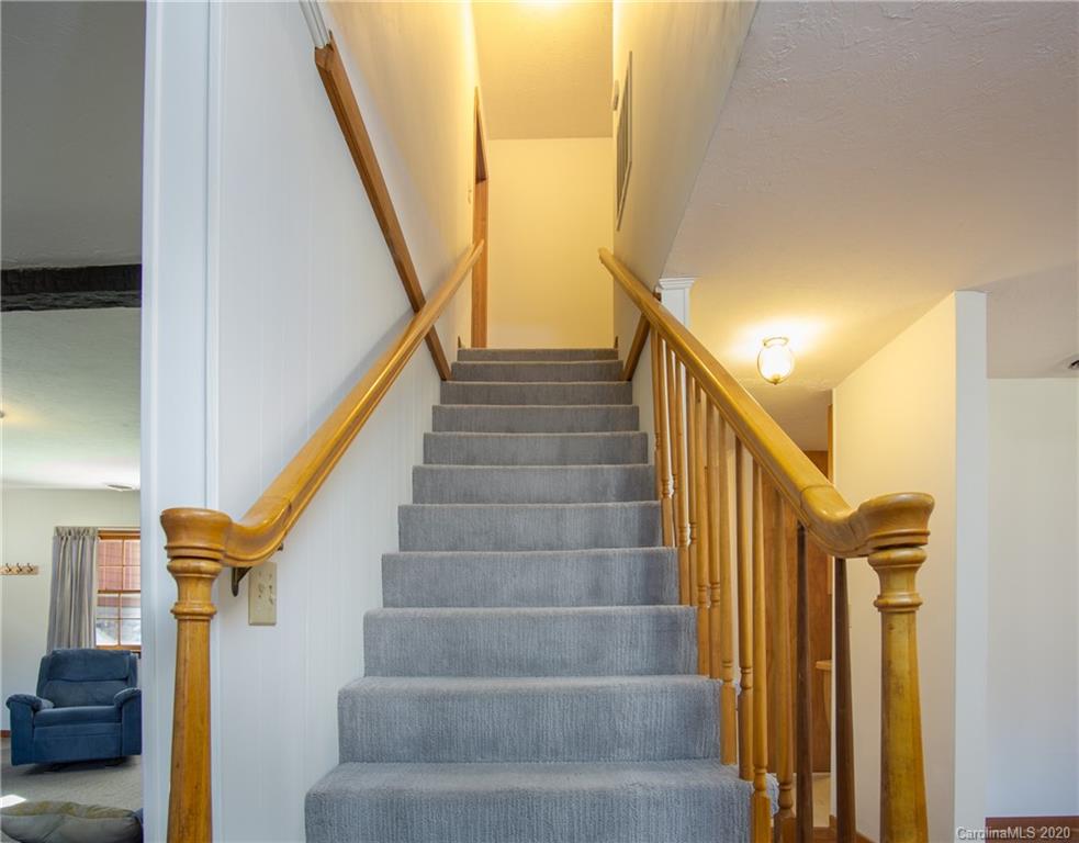 134 Hoyt Road Rosman, NC 28772 - Photo 23 of 41 Gallery Image 23