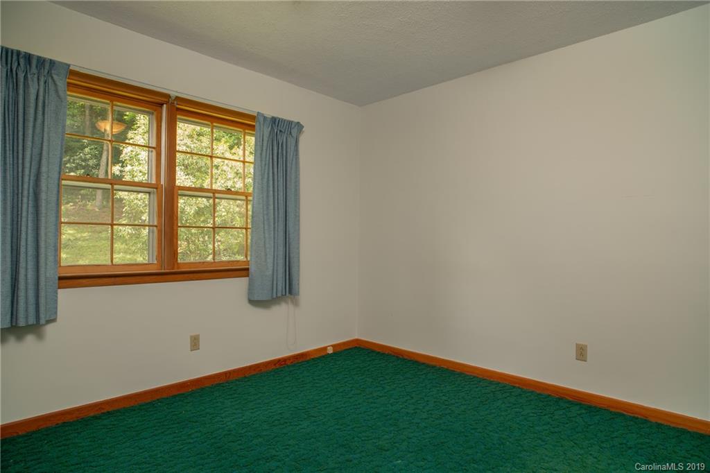 134 Hoyt Road Rosman, NC 28772 - Photo 29 of 41 Gallery Image 29