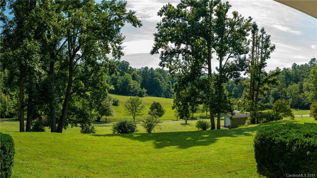 134 Hoyt Road Rosman, NC 28772 - Photo 9 of 41 Gallery Image 9