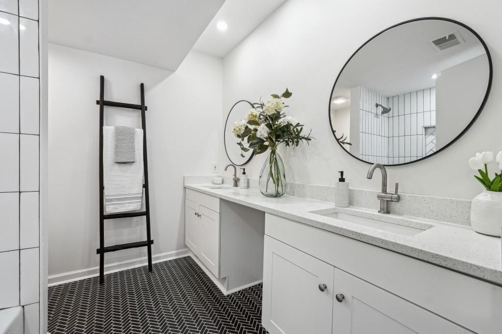 6851 Roswell Road, Unit N20 Sandy Springs, GA 30328 - Photo 27 of 38