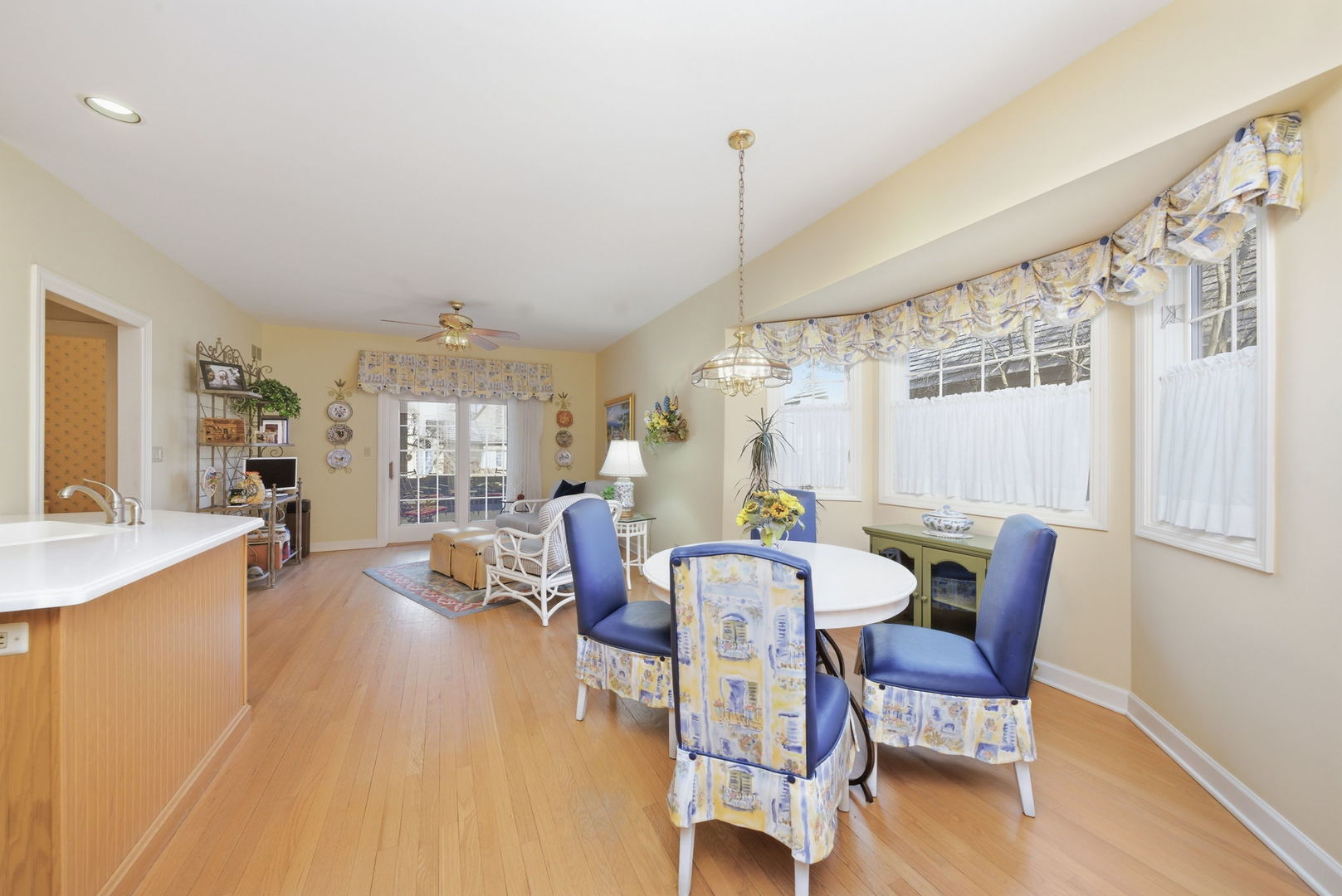 26 Lake Ridge Club Drive Burr Ridge, IL 60527 - Photo 13 of 38 Gallery Image 13