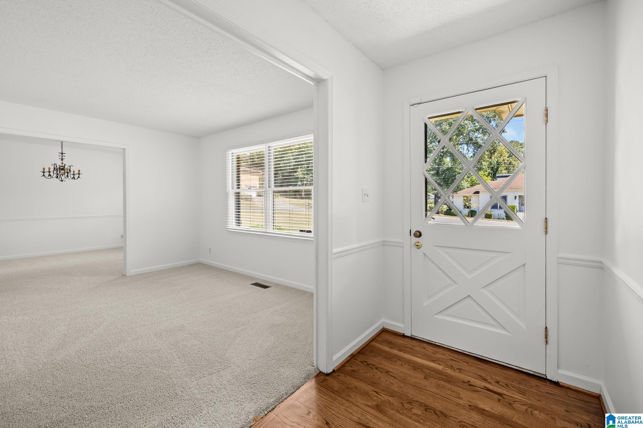 2601 Diamond Circle Birmingham, AL 35216 - Photo 3 of 29