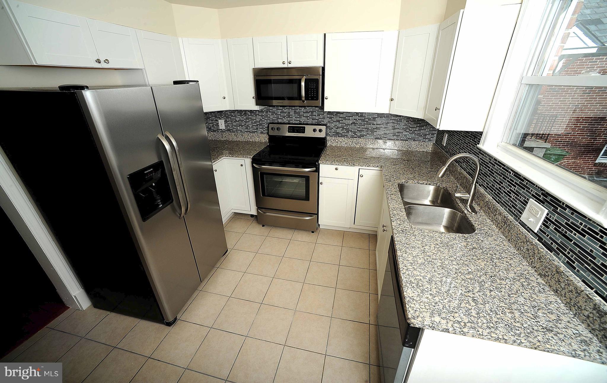 3813 Dorchester Road Baltimore, MD 21215 - Photo 14 of 30 Kitchen