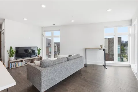 $335,000 | 1509 Porter Road, Unit 301, Nashville, TN 37206