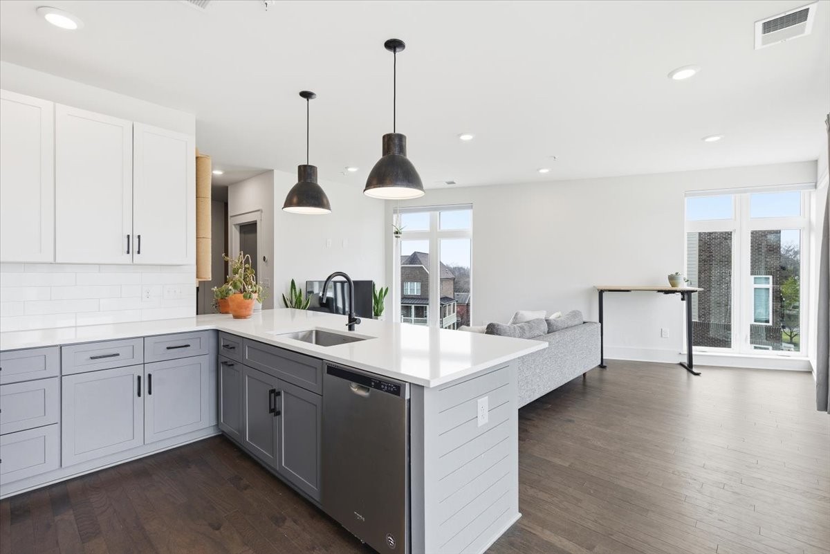 1509 Porter Road, Unit 301 Nashville, TN 37206 - Photo 10 of 31