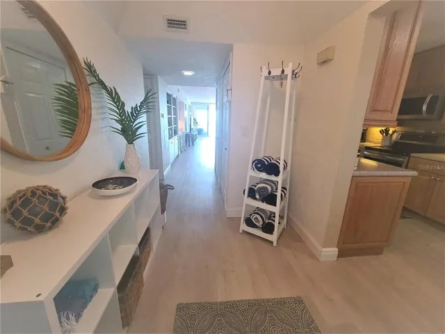 $4,500 | 2900 Gulf Boulevard, Unit 204, Belleair Beach, FL 33786