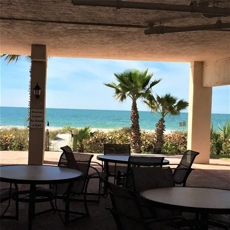 $4,500 | 2900 Gulf Boulevard, Unit 204, Belleair Beach, FL 33786