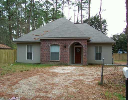 1532 Lotus Road Mandeville, LA 70448 - Photo 1 of 8 Gallery Image 1