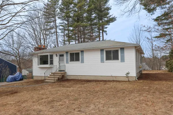 $475,000 | 103 Saranac Drive, Nashua, NH 03062