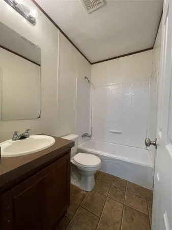 $124,900 | 443 West Lone Oak Road, Onalaska, TX 77360