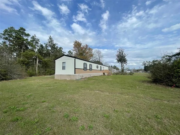 $124,900 | 443 West Lone Oak Road, Onalaska, TX 77360