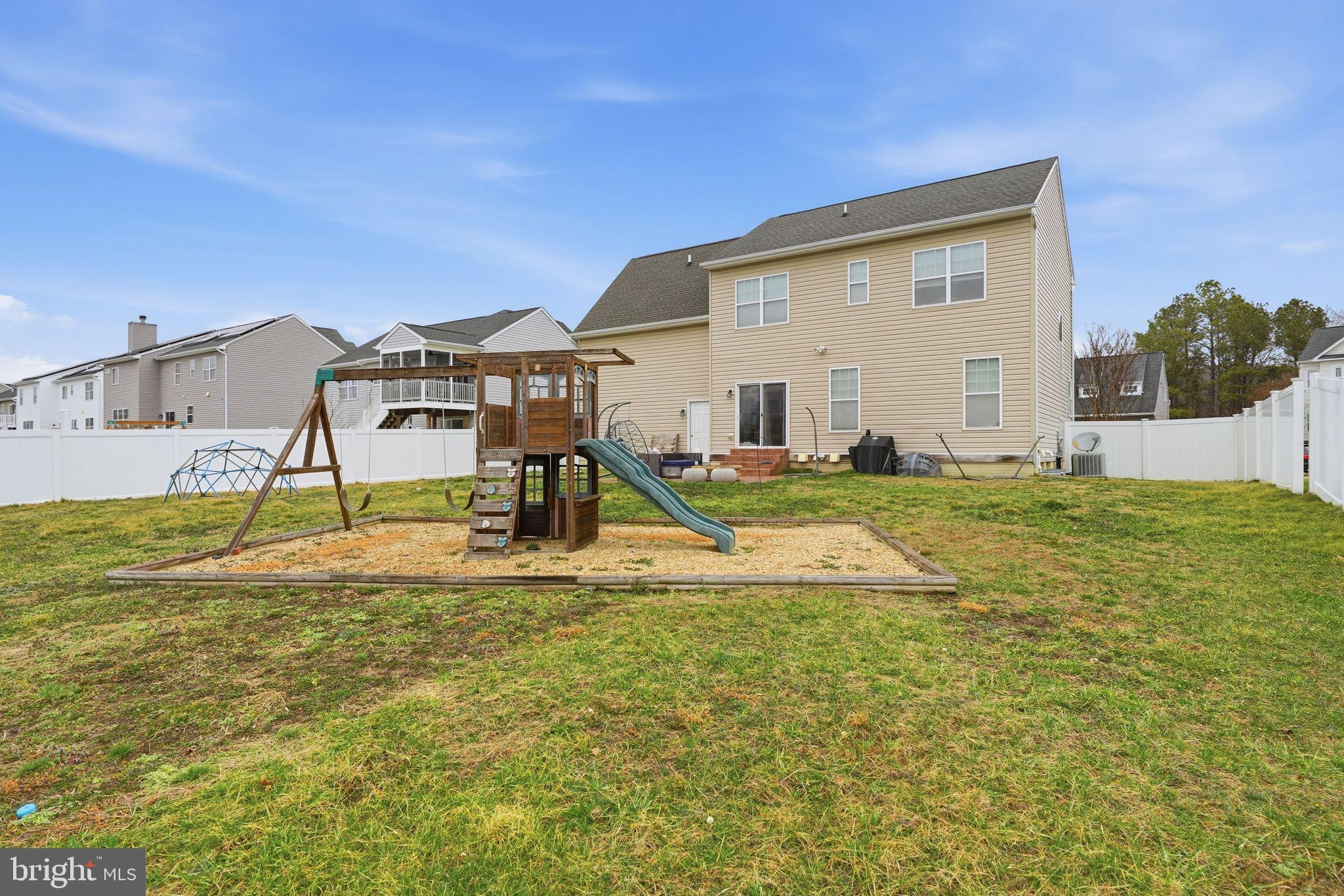 45546 Bethson Street California, MD 20619 - Photo 27 of 29