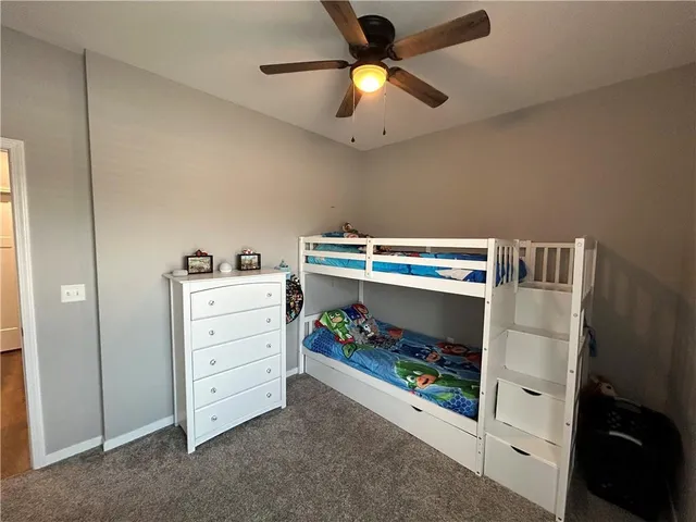 $550,000 | 305 Southwest 11th Road, Warrensburg, MO 64093