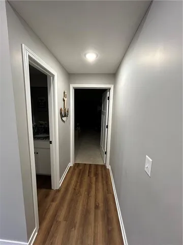 $550,000 | 305 Southwest 11th Road, Warrensburg, MO 64093