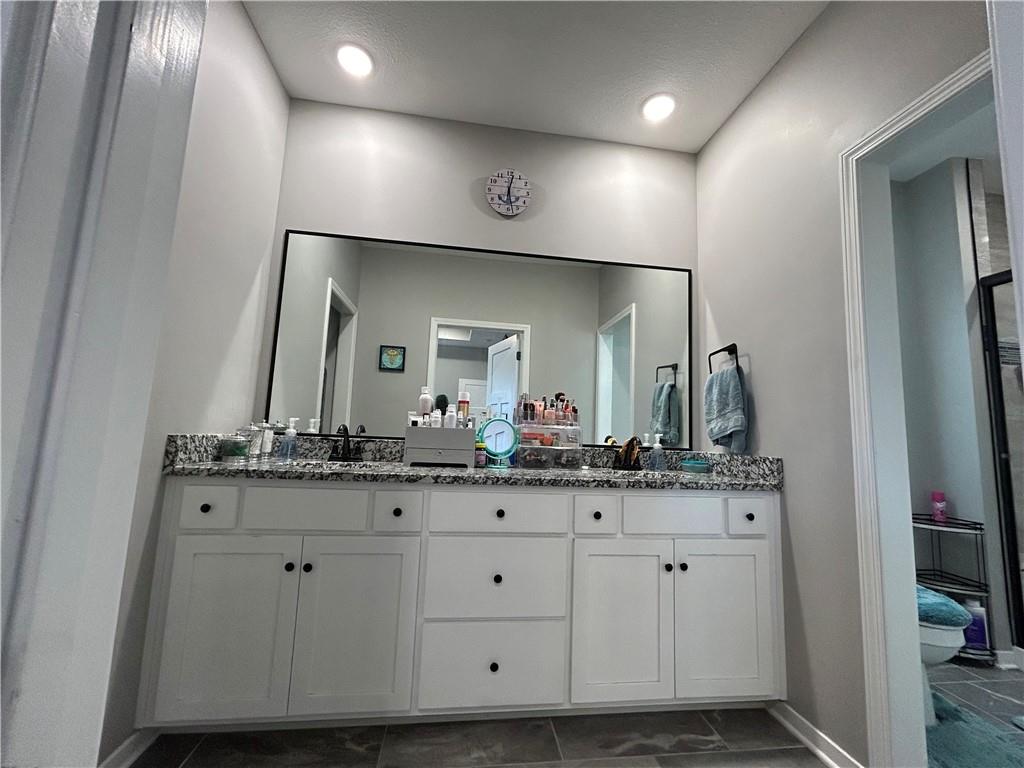 305 Southwest 11th Road Warrensburg, MO 64093 - Photo 10 of 41