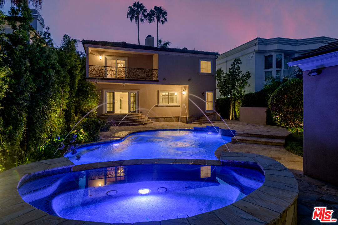 204 Foothill Road Beverly Hills, CA 90210 - Photo 27 of 33