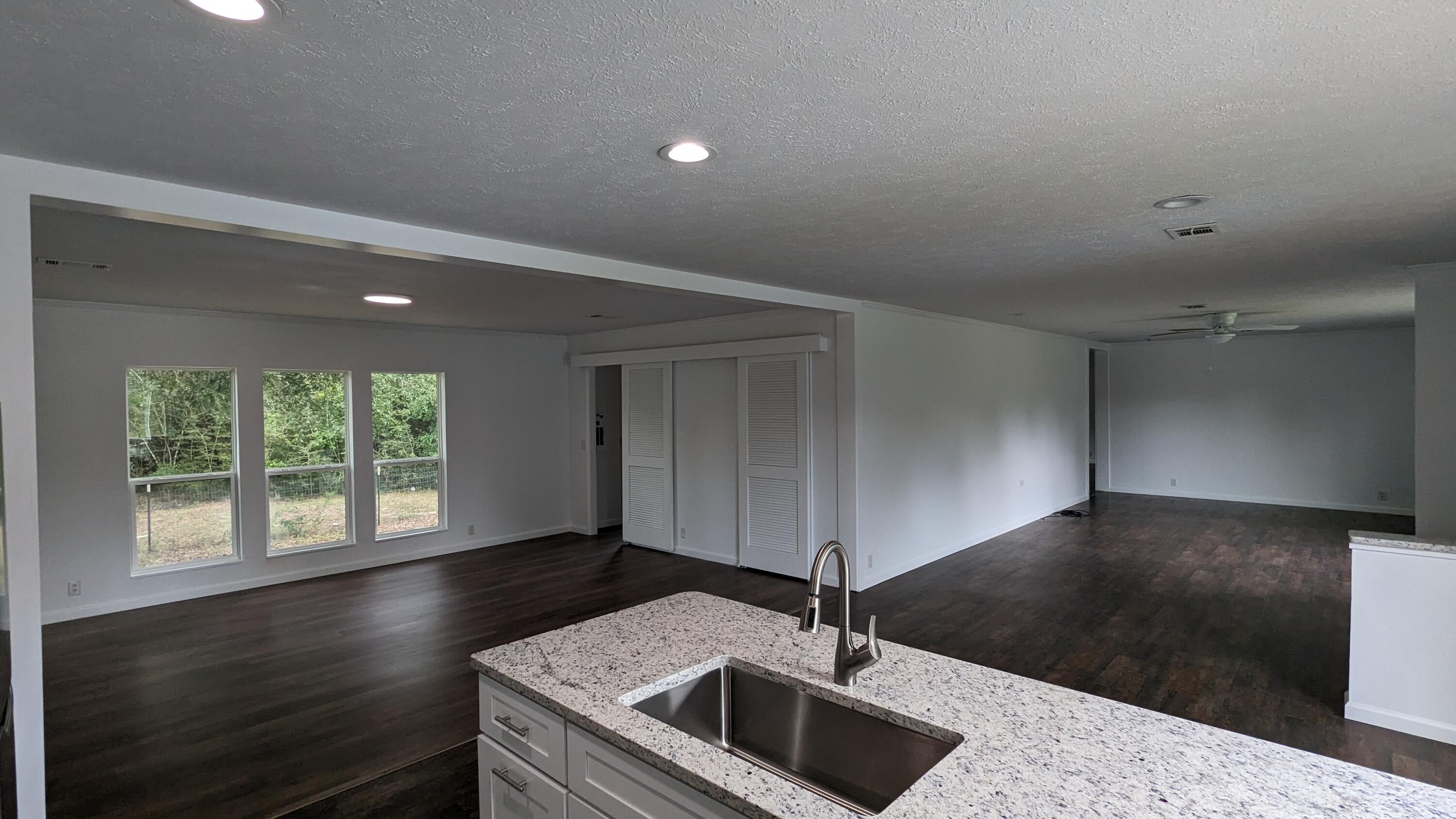 5311 Kervin Road Crestview, FL 32539 - Photo 5 of 18 PXL_20230707_183928121