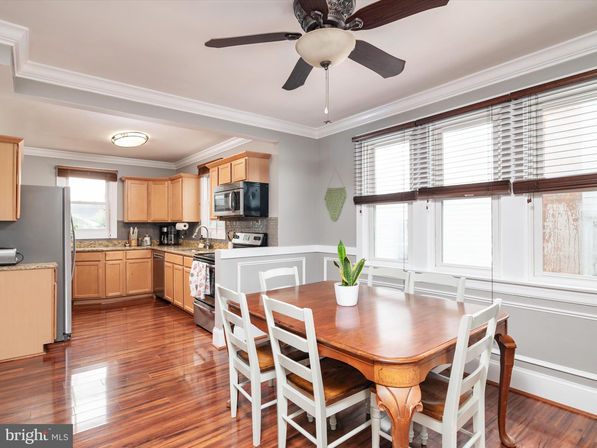 161 Roland Road Pasadena, MD 21122 - Photo 11 of 45 Gallery Image 11