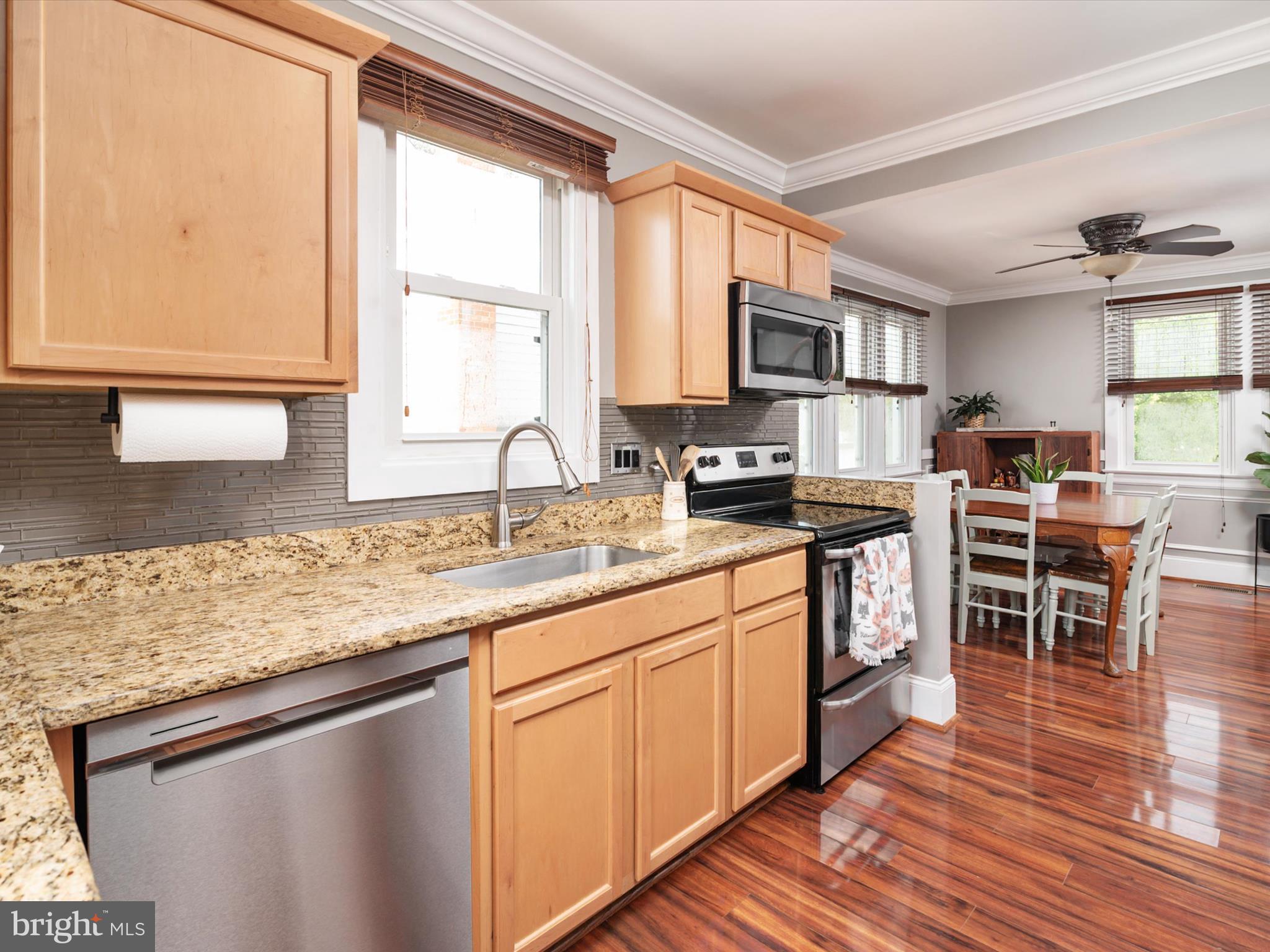 161 Roland Road Pasadena, MD 21122 - Photo 12 of 45 Gallery Image 12