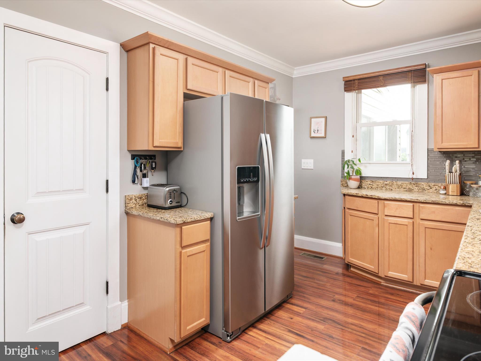 161 Roland Road Pasadena, MD 21122 - Photo 14 of 45 Gallery Image 14