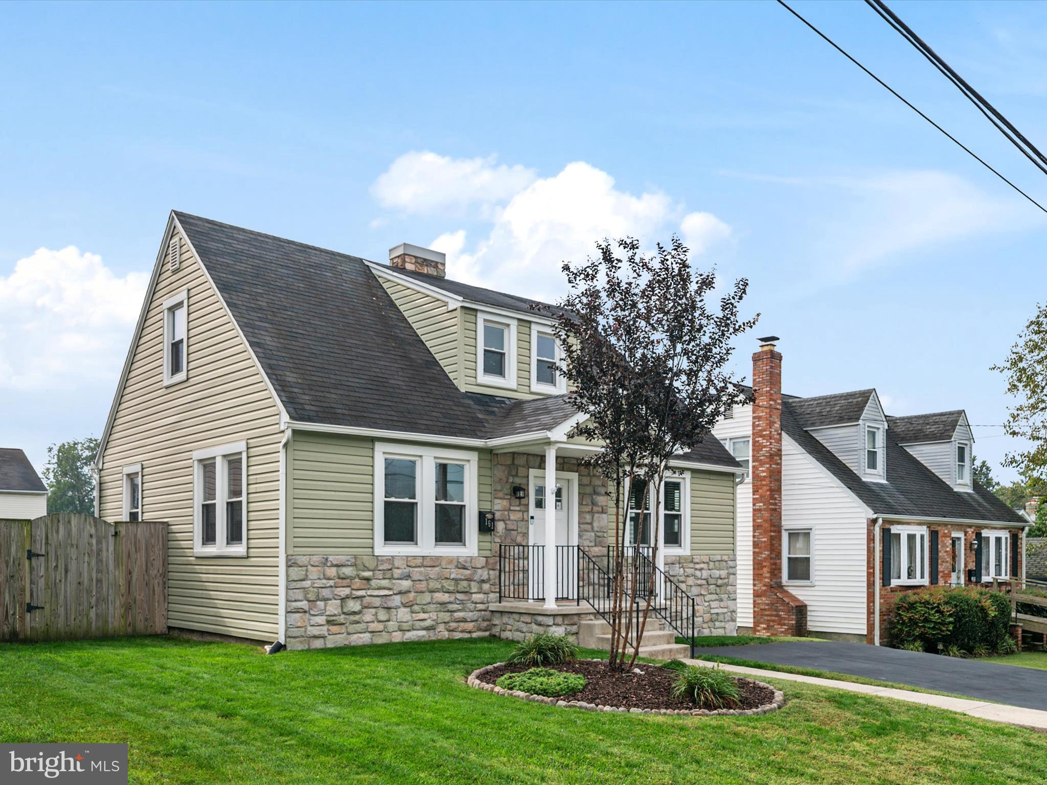 161 Roland Road Pasadena, MD 21122 - Photo 4 of 45 Gallery Image 4