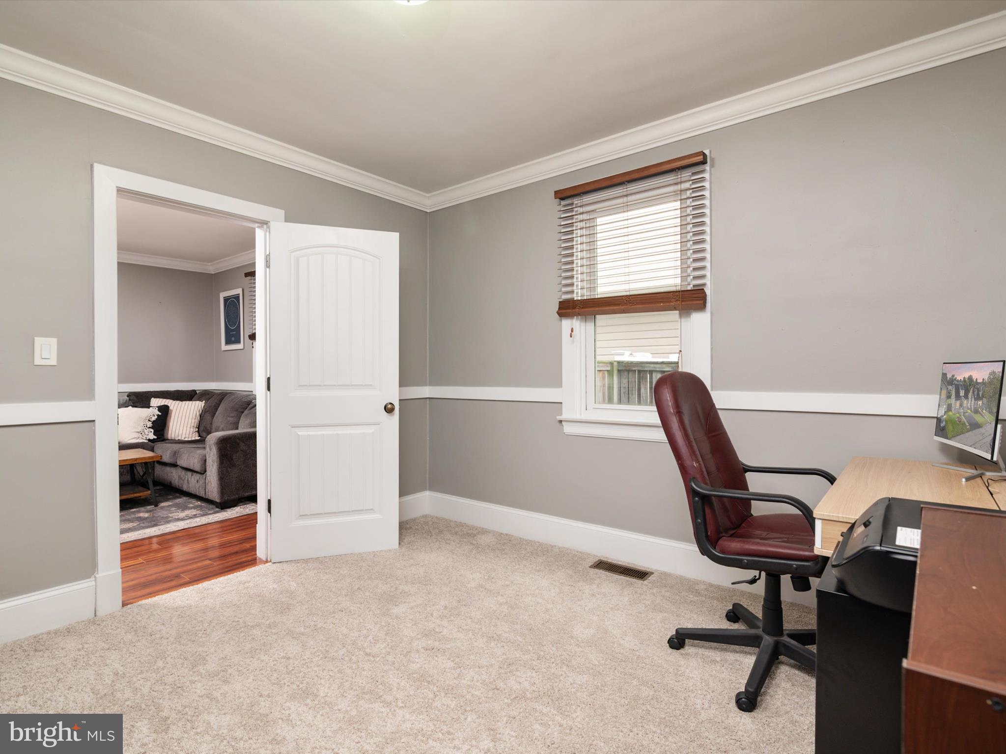 161 Roland Road Pasadena, MD 21122 - Photo 9 of 45 Gallery Image 9