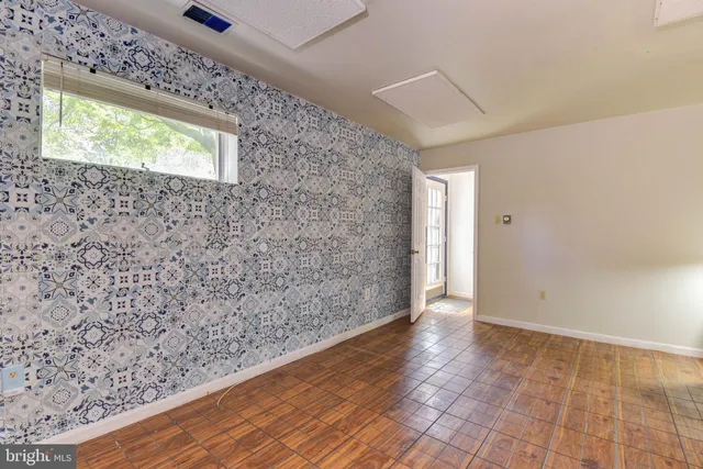 $2,200,000 | 16120 Barnesville Road, Boyds, MD 20841