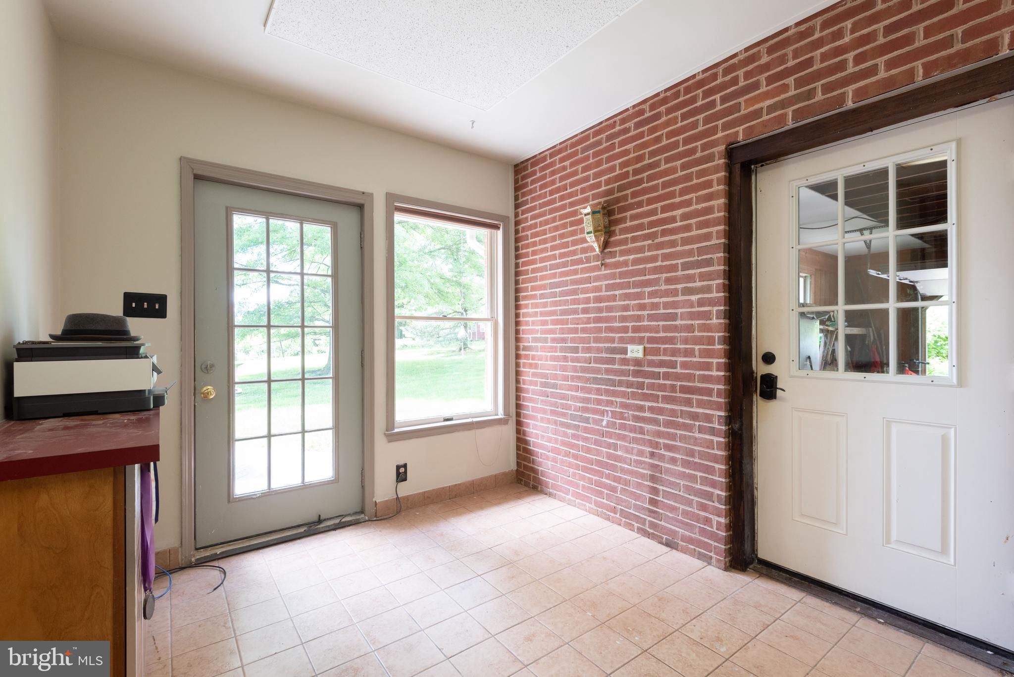 16120 Barnesville Road Boyds, MD 20841 - Photo 61 of 128 a view of an empty room with a window