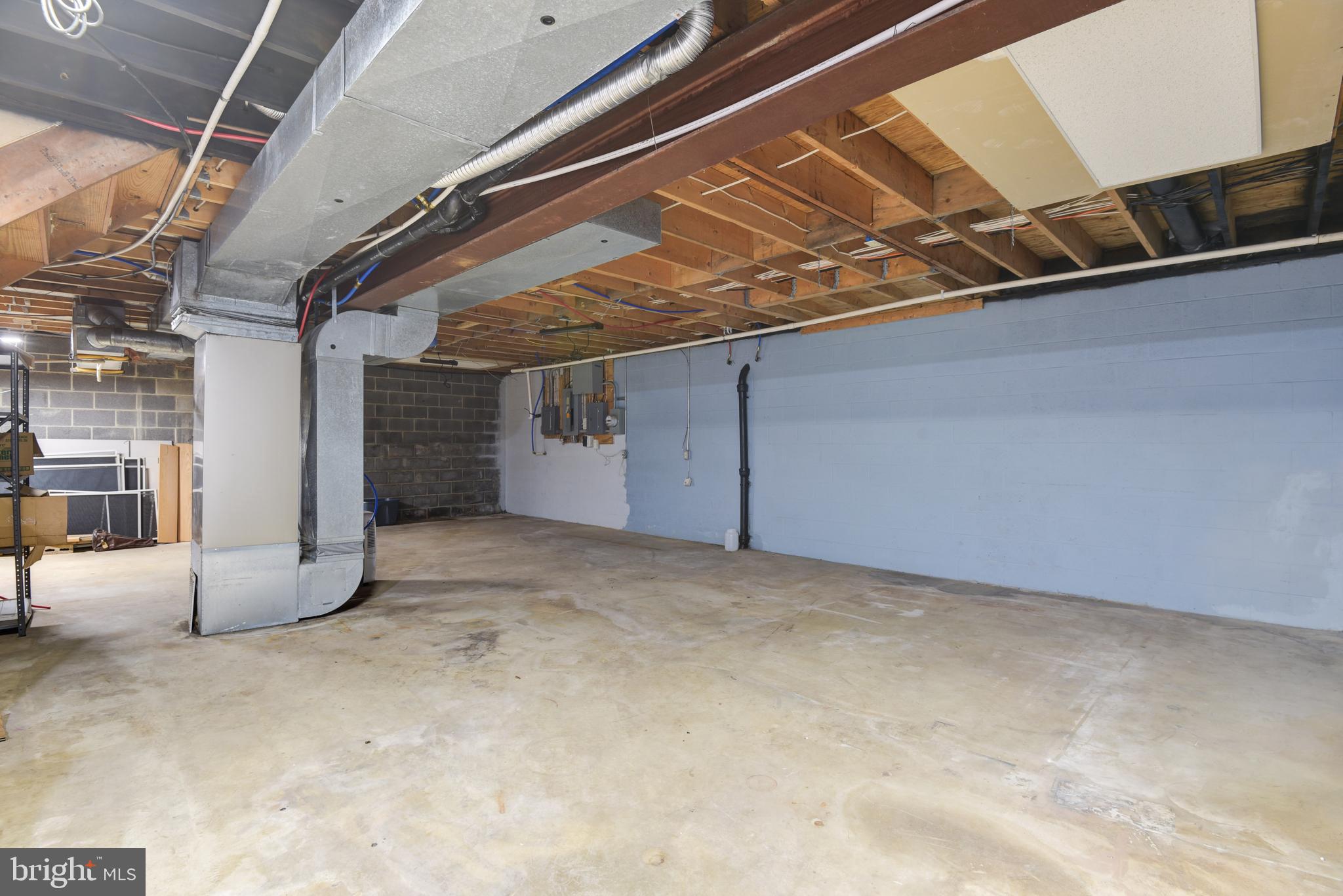 16120 Barnesville Road Boyds, MD 20841 - Photo 63 of 128 a view of an empty room